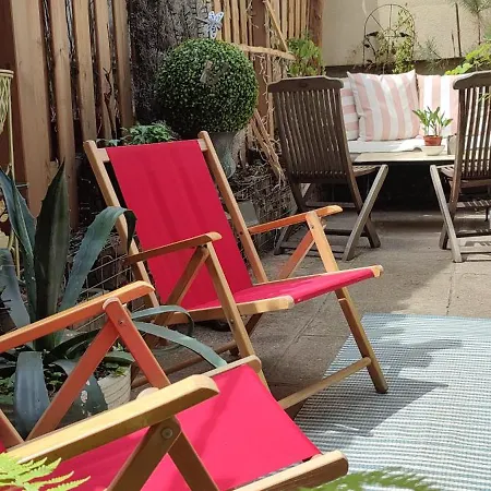 Paris Authentic House, Basement With Courtyard Appartamento Gentilly