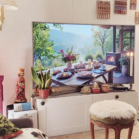 Paris Authentic House, Basement With Courtyard Appartamento Gentilly