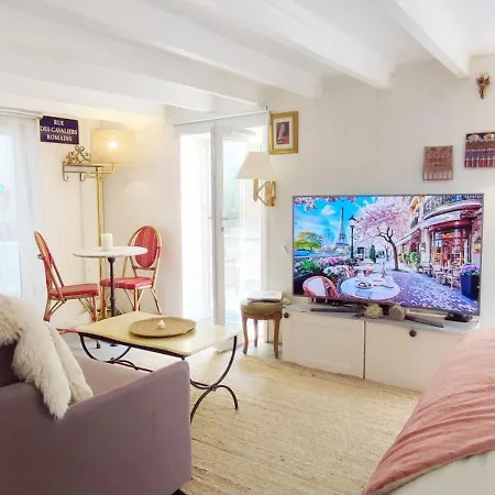 Appartement Paris Authentic House Open Space Métro 14 Hôpital Bicêtre, Rer B Gentilly